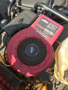 12.5 HP Briggs Motor